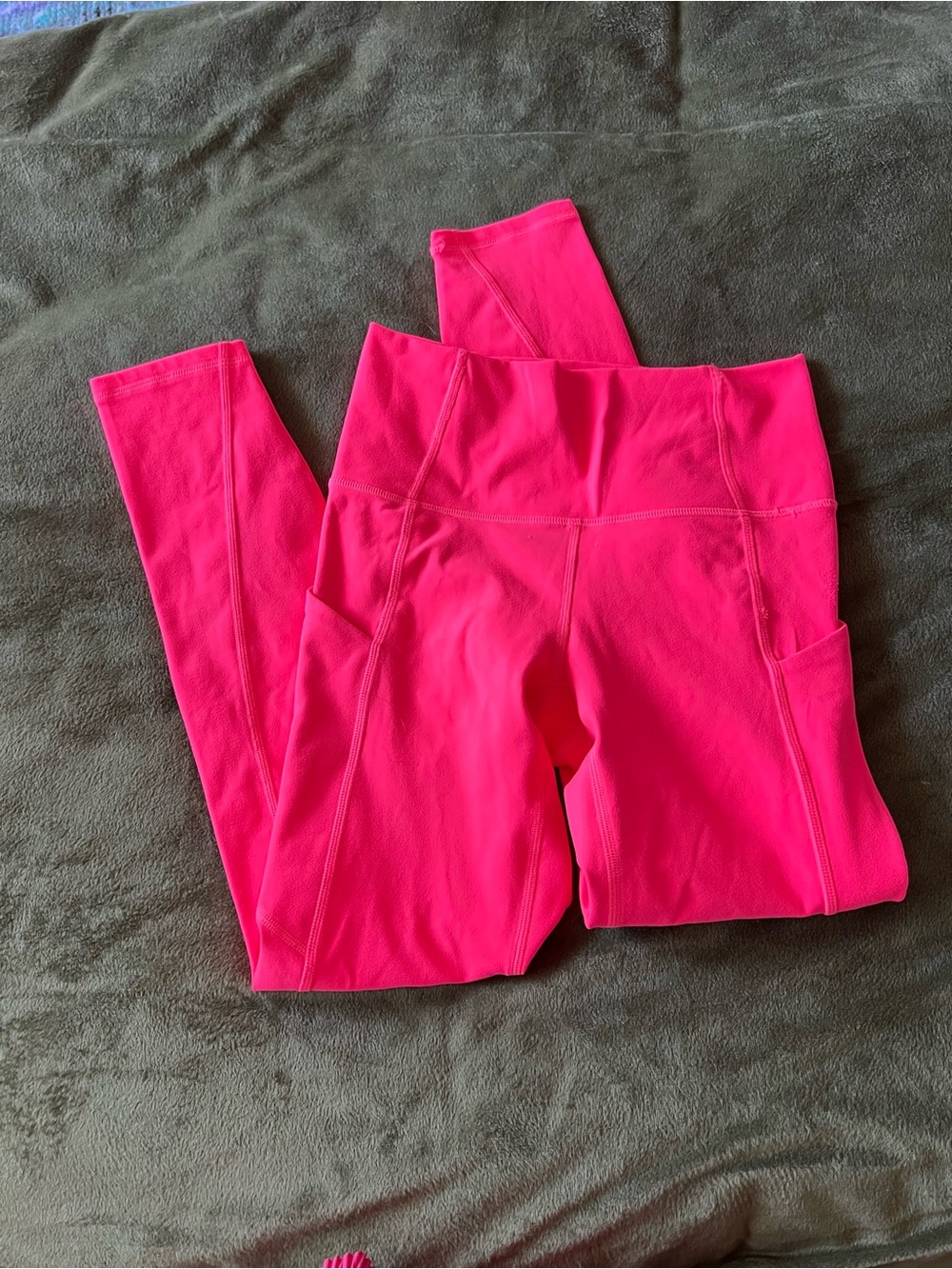 Fabletics Neon Pink Active Leggings with Side Pockets- XXS